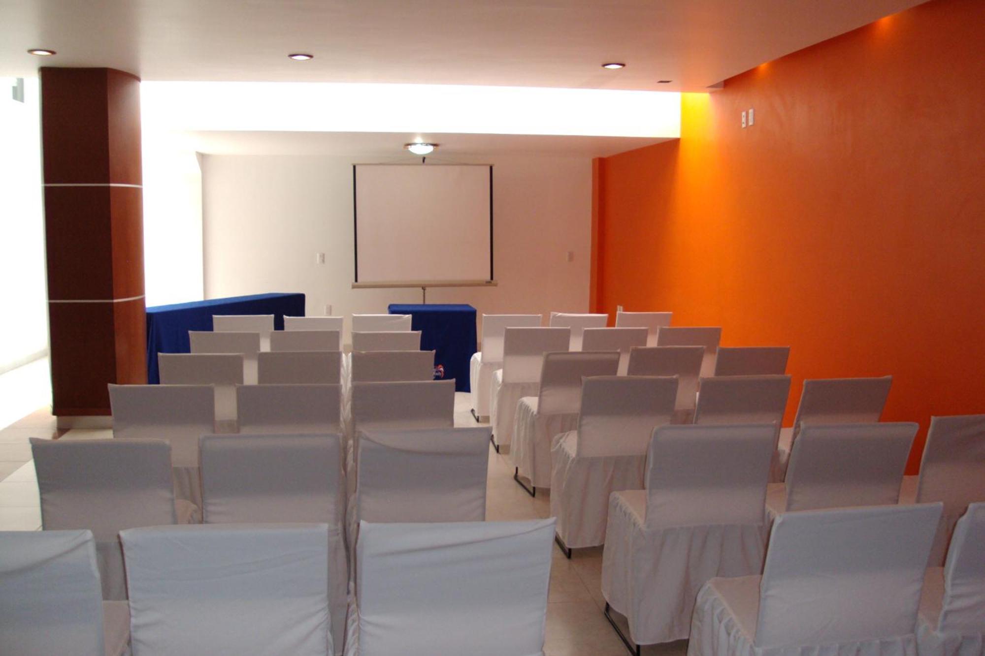 Hotel Ciros Pachuca Bagian luar foto