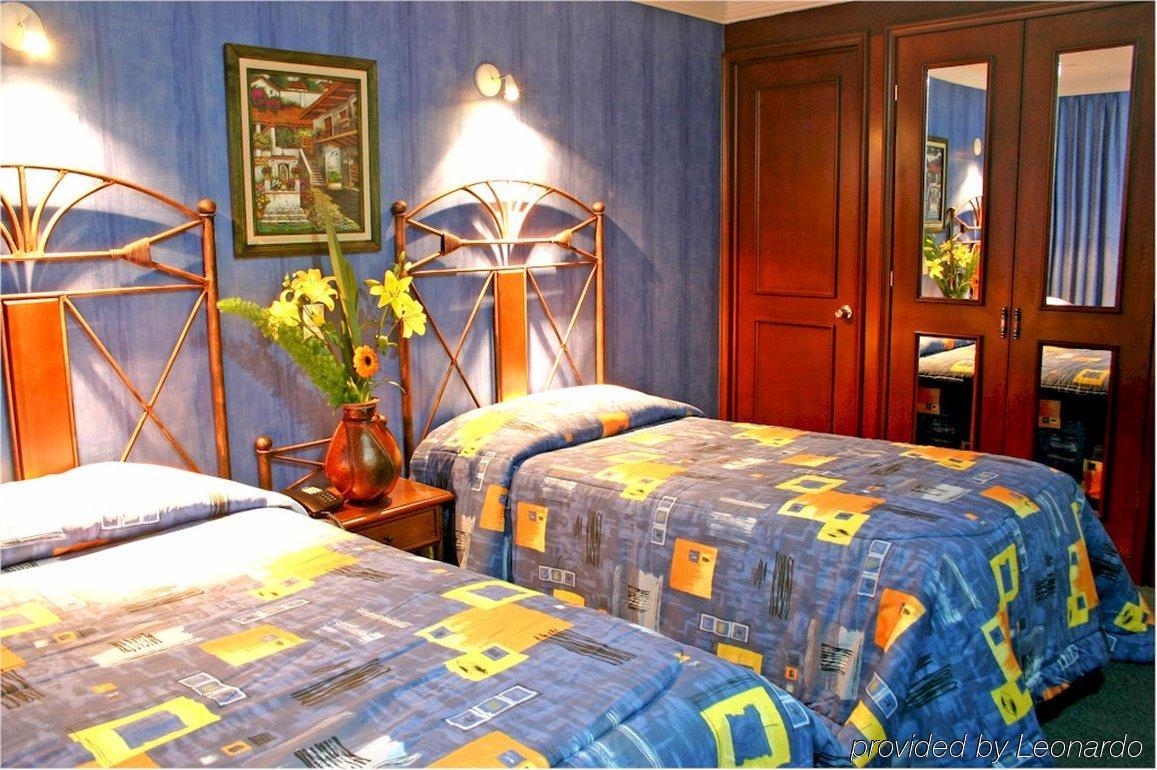 Hotel Ciros Pachuca Bagian luar foto
