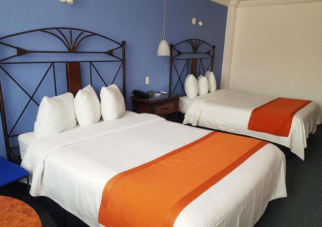 Hotel Ciros Pachuca Bagian luar foto